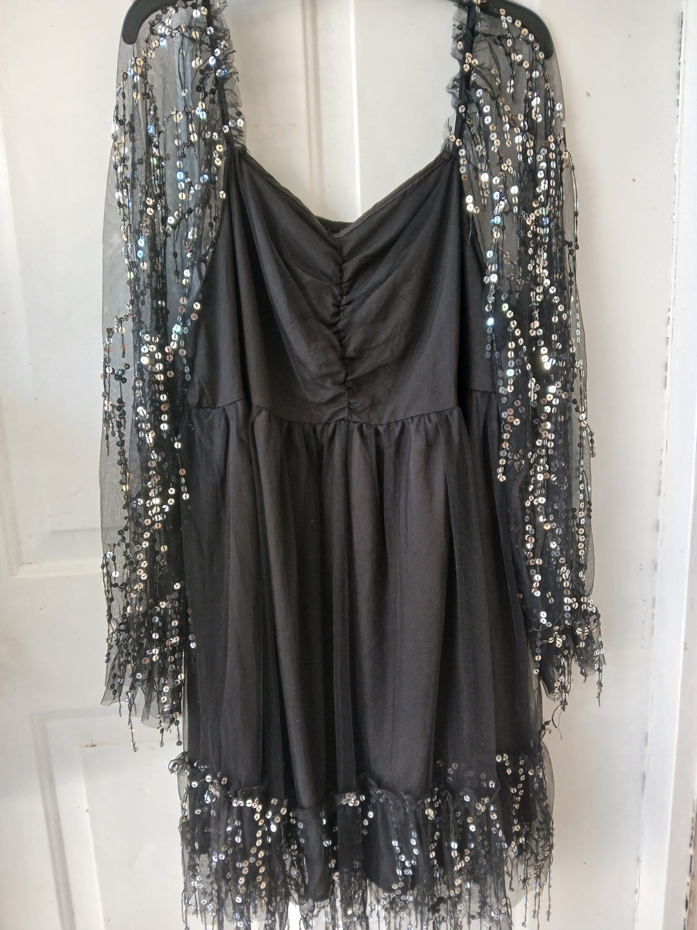 Black Long-Sleeve Sequin Mesh Evening Dress